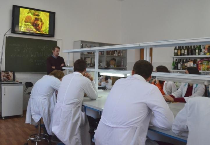 Public lecture of vine growing specialists