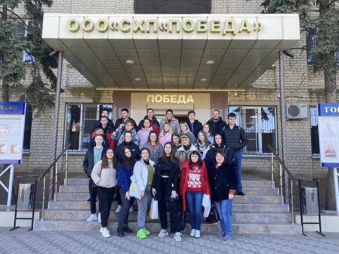 Field class for students of SSAU in OOO “Agricultural enterprise Pobeda”