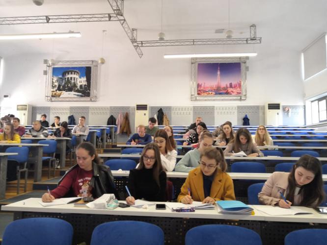 An innovative approach to lectures for future tax officials