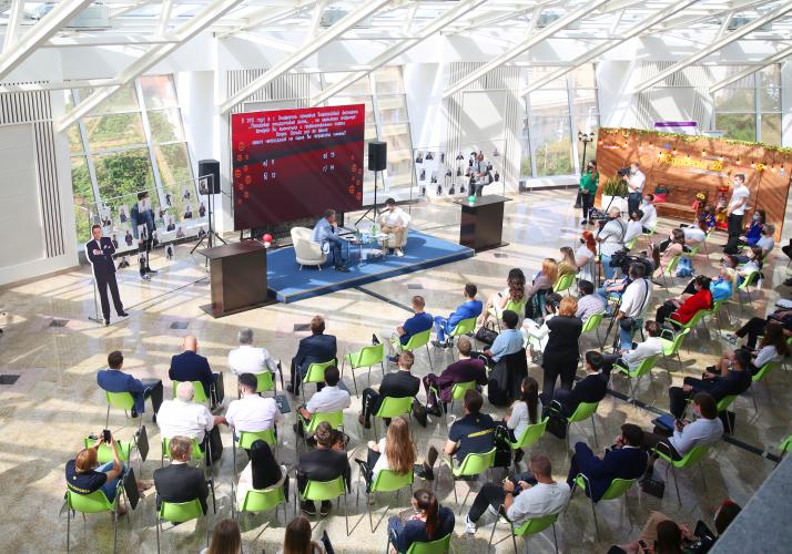 Meeting of the Governor of the Stavropol Territory with youth activists