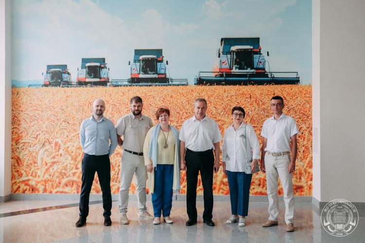 Stavropol State Agrarian University was visited by a delegation from St. Petersburg State Agrarian University
