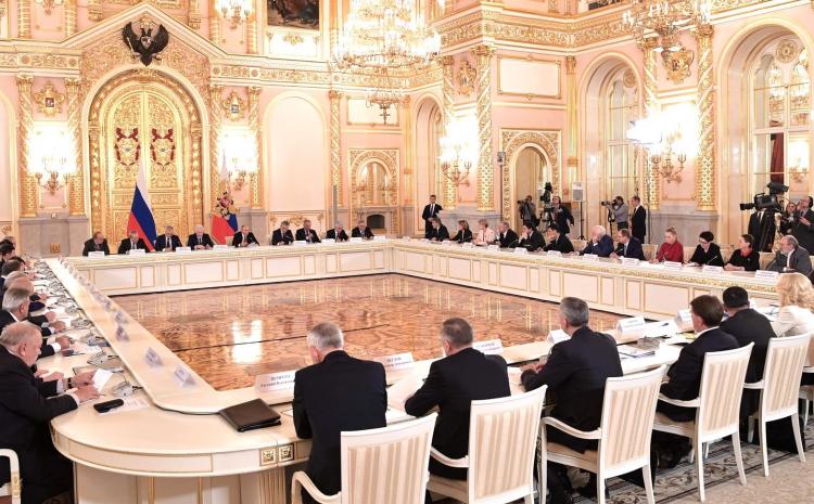Rector of Stavropol GAU, Academician of RAS, Professor V. I. Trukhachev spoke at a meeting of the Presidential Council for Science and Education