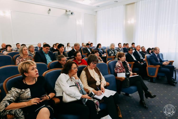 Alignment meeting with the director of the WorldSkills Russia Academy S.B. Kraichinskaya