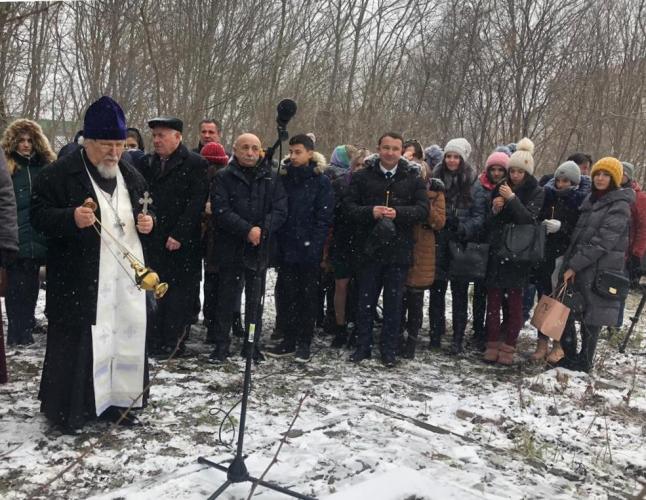 Students of Stavropol State Agrarian University honored the memory of the first ataman of the Terek Cossack army