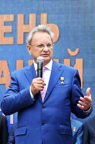 Congratulations of the Rector, Academician of RAS, Professor Vladimir Ivanovich Trukhachev on the 100th Anniversary of the Komsomol