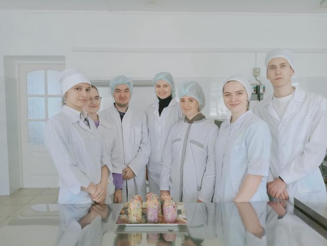 Traditional Easter pastries at the Faculty of Biotechnology