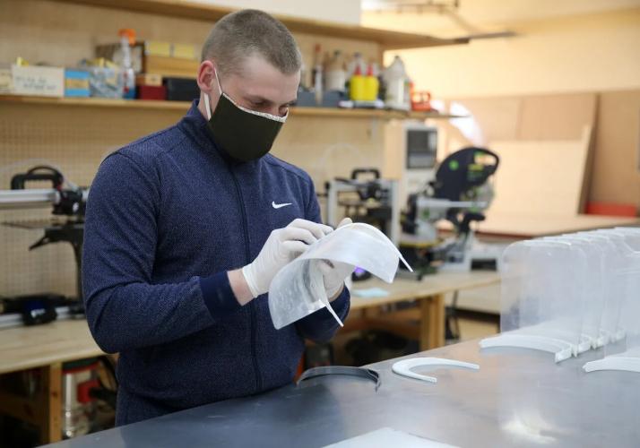 Agricultural students assist healthcare facilities