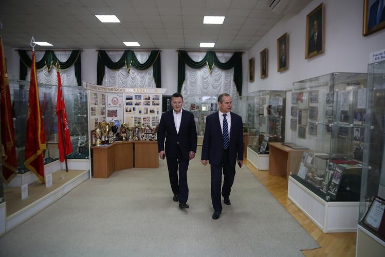 Студенты из Якутской ГСХА побывали в музее истории Ставропольского государственного аграрного университета Студенты из Якутской ГСХА побывали в музее истории Ставропольского государственного аграрного университета