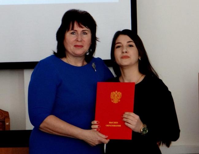 Master’s Degree graduates of the Economics Faculty awarded diplomas